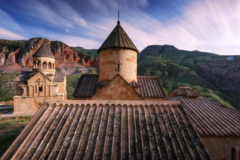 From Yerevan: Khor Virap, Noravank, Jermuk & Wine Tour