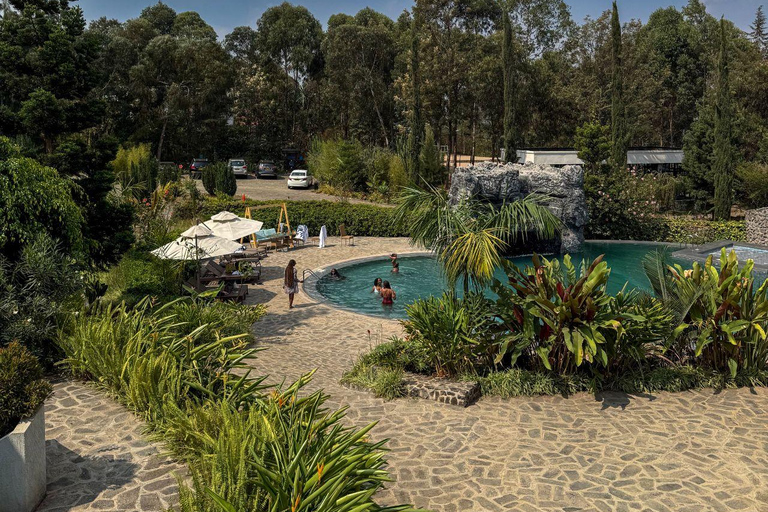 Musanze: Grotta Resort with swimming pool, jacuzzi, cave visit, Twins Lake Option 3 — Bigogwe Tour (in addition to options 1 and/or 2)