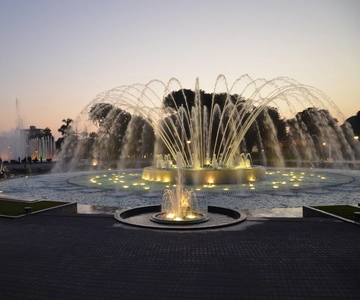 Middagtour: Larco Museum, Pisco Taverna en Magisch Water Circuit