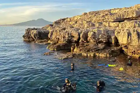 Sorrento: Snorkletur om eftermiddagen med marinbiolog