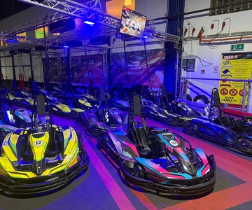ヴェルト・アム・ライン：グランプリ30 電動カートレース