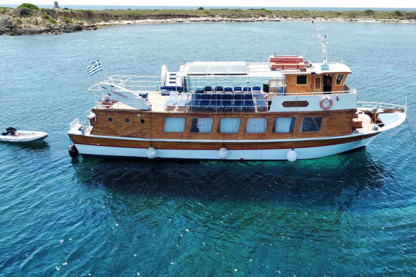 Argostoli: Full-Day Boat Cruise with Lunch