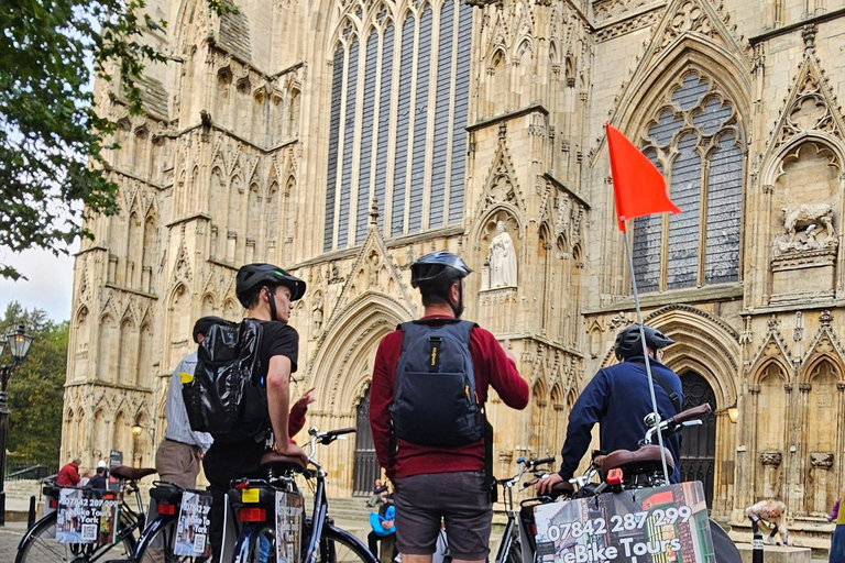 York: Stadsrondleiding met gids in eBike met leuke historische feiten