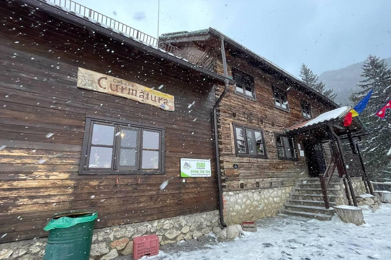 Brașov: Curmătura Chalet, adventure with Mountain Guide