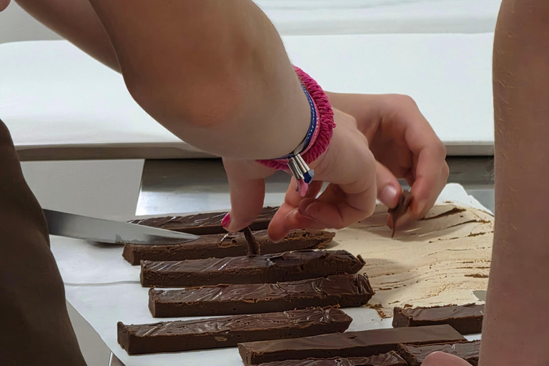 Munich: Exclusive Chocolate Workshop at Chocolate Studio FERI