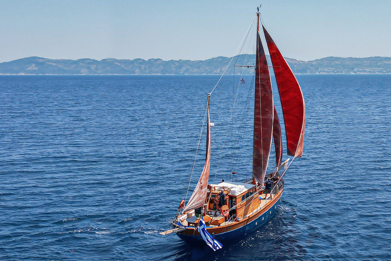 Skiathos: Wooden Sailboat Full- or Half-Day Trip with Meal Shared Sailing Full-Day Trip