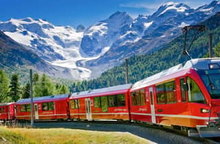 Von Mailand: Bernina Red Train und St. Moritz Tour