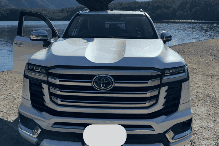 Ab Tokio: Private Tagestour zum Berg Fuji im Luxus-Land Cruiser. Foto: GetYourGuide Ab Tokio: Private Tagestour zum Berg Fuji im Luxus-Land Cruiser. Foto: GetYourGuide