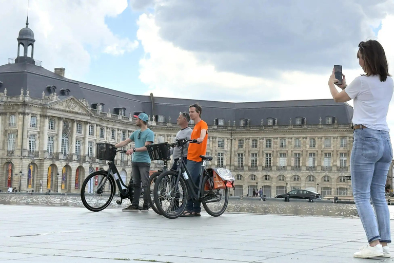 Bordeaux: Guided Bike Tour for All Ages in the Wine Capital Bordeaux: Guided E-Bike Tour for All Ages in Dutch