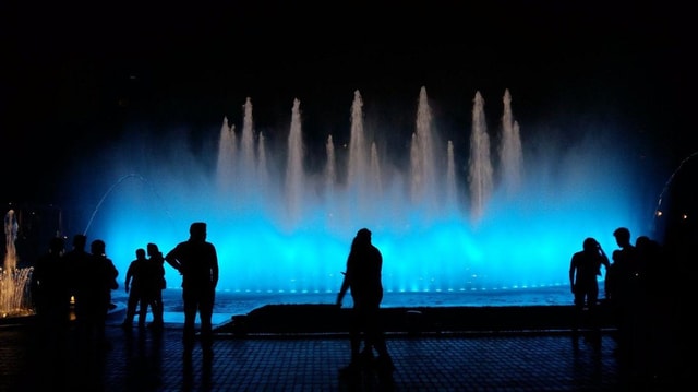 From Lima: Light Show in the Magic Circuit of the Waters