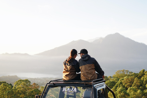 Tour privado: MT Batur Amanecer en Jeep y Aguas TermalesViaje en Jeep al Amanecer del Monte Batur, Traslado al Hotel y Aguas Termales