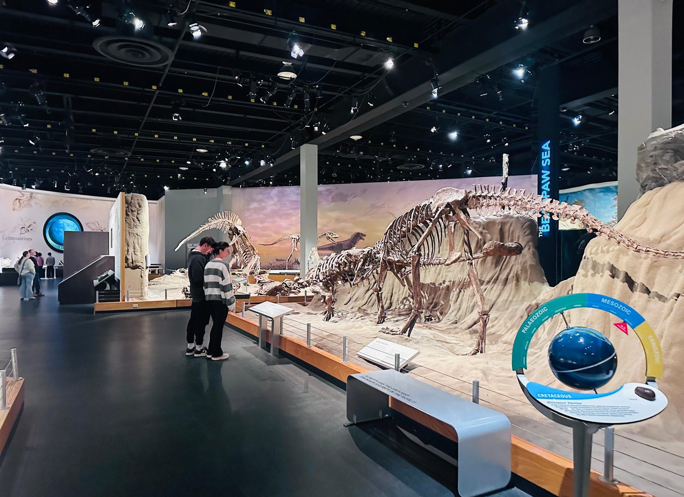 Badlands-tur: Drumheller med museum, hoodoos og dinosaurer