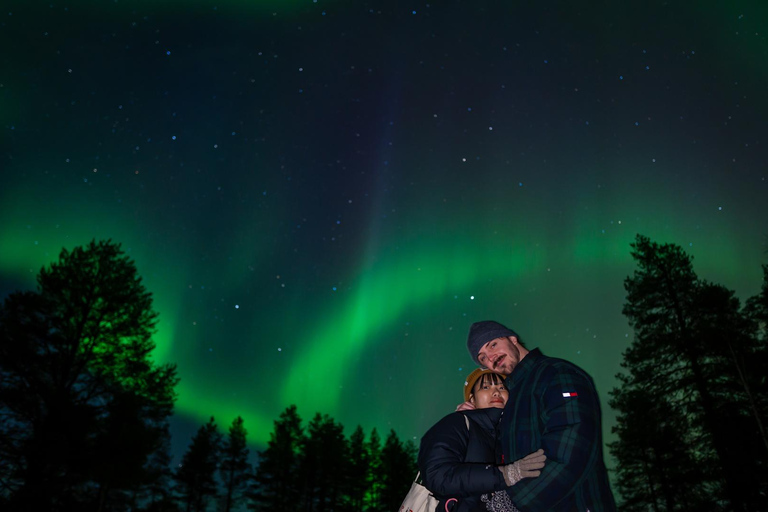 Rovaniemi: Aurora Hunting with 100% Refund. Small Group. Rovaniemi: Aurora Treasure Expedition & Refund (Standard)