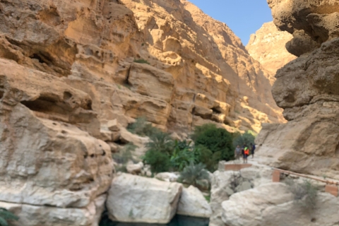 From Muscat:Private tour Wadi Shab & Bimmah Sinkhole fullDay Private tour Wadi Shab & Bimmah Sinkhole Full day