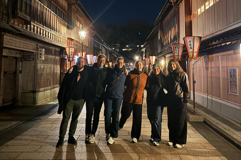 Kanazawa Night Tour with Matcha Experience