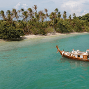 Phuket: Luxury Private Longtail Boat Island Discovery Tour Phuket: Luxury Private Longtail Boat Island Discovery Tour