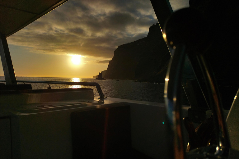 Madeeira : Dîner-croisière au coucher du soleil