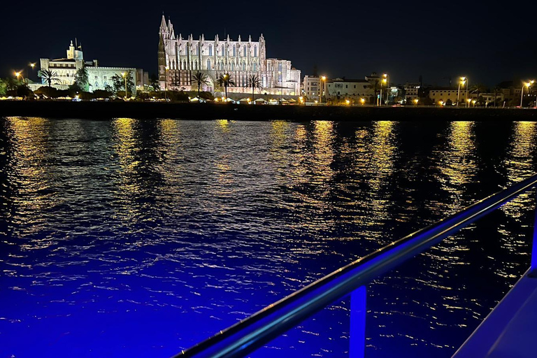 Palma: Small-Group Catamaran Cruise with Tapas, Snorkeling, and Paddleboarding Palma: Catamaran Cruise for Small Groups with Tapas, Snorkeling, and Paddleboarding