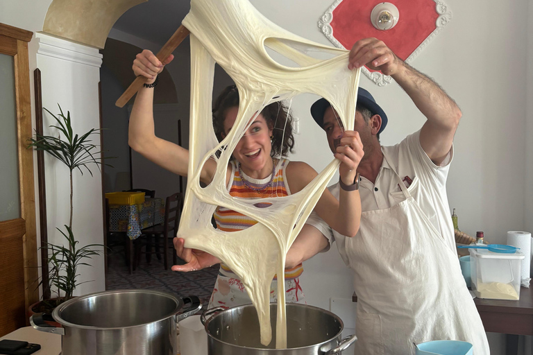 Pianillo: Corso di cucina con pasta, mozzarella e tiramisù