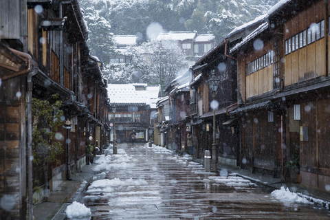 Kanazawa: Wypożyczalnia japońskich kimon w pobliżu dzielnicy Higashi Chaya