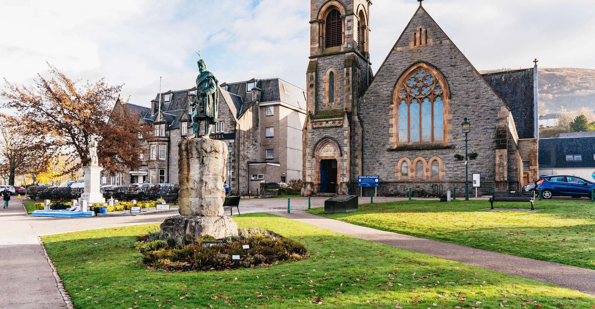 Excursión de un día desde Edimburgo, Glenfinnan, Fort William y Glencoe - Hizvo