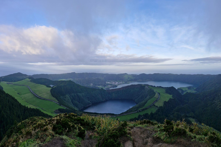 Sete Cidades and Lagoa do Fogo: tour of iconic lagoons and viewpoints