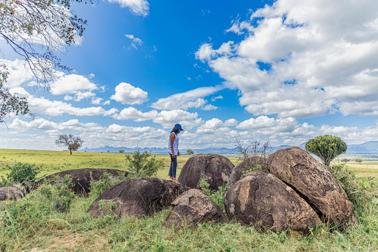 Kidepo Valley National Park 5-Day Safari Tour