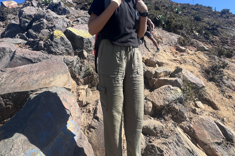 From Santa Ana City: Santa Ana Volcano HikeDa Santa Ana City: Escursione al vulcano Santa Ana