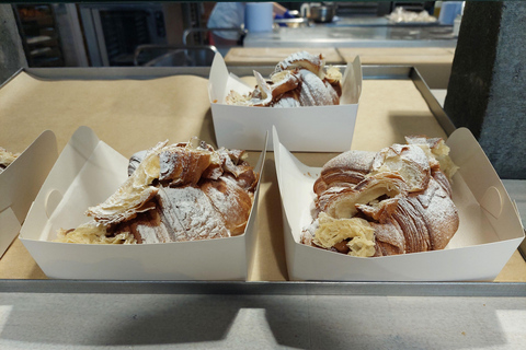 Liverpool: Albert Dock & Cavern Quarter Walking Food Tour