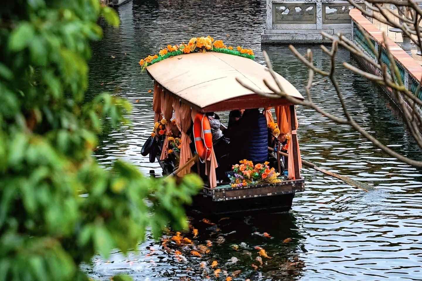 Guangzhou Day Trip: Shawan Town, Baomo Garden & Local Market