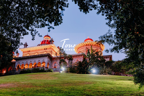 Lisbon: Pena Palace, Moorish Castle, Regaleira & Sintra Tour Private Tour – Personalized Comfort in an Exclusive Settings