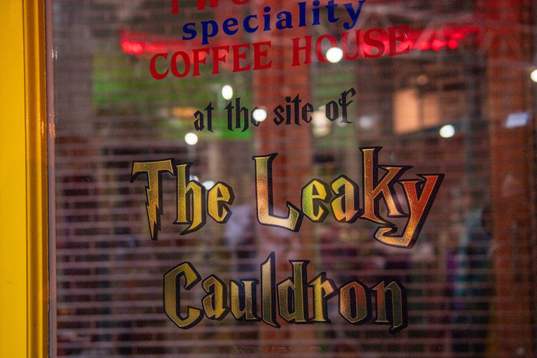 伦敦：哈利·波特 Lumos 圣诞灯巴士观光