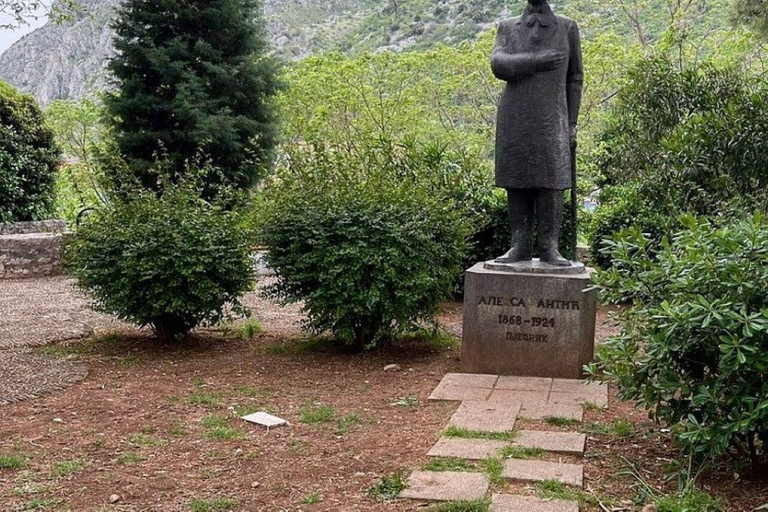 Mostar: Afternoon Guided Tour and Wine Tasting SUNSET TOUR 2025