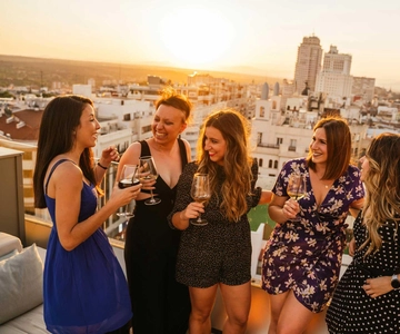 Madrid: Tasty Tapas Tour & Visit to a Terrace with Views
