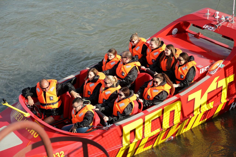 Yeda: excursión en lancha motora por el mar Rojo con capitánYeda: excursión al atardecer en lancha rápida por el mar Rojo con capitán