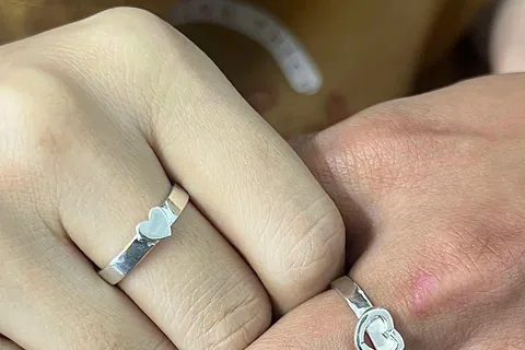 Vietnam: Taller de fabricación de joyas de plata en Hanoi