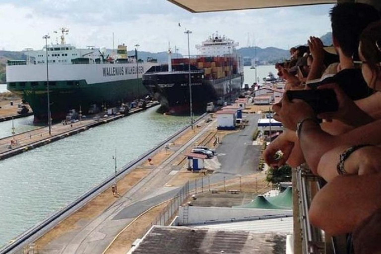 Panama City : Circuit d&#039;escale avec visite du canal et de la ville