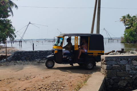 Kochi: Prywatna wycieczka Tuk-Tuk z odbiorem ze statku wycieczkowego