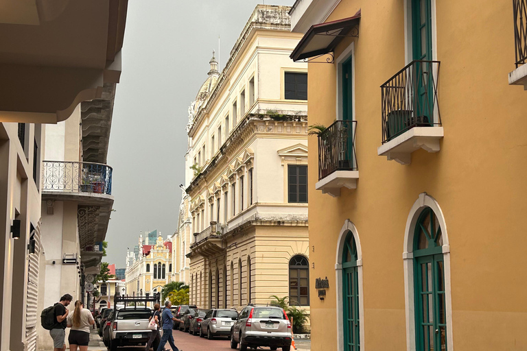 Panama Canal and Old Town City tour - Private
