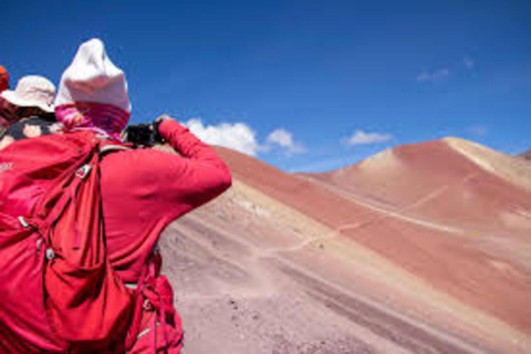Cusco: Red Valley Hike and Rainbow Mountain