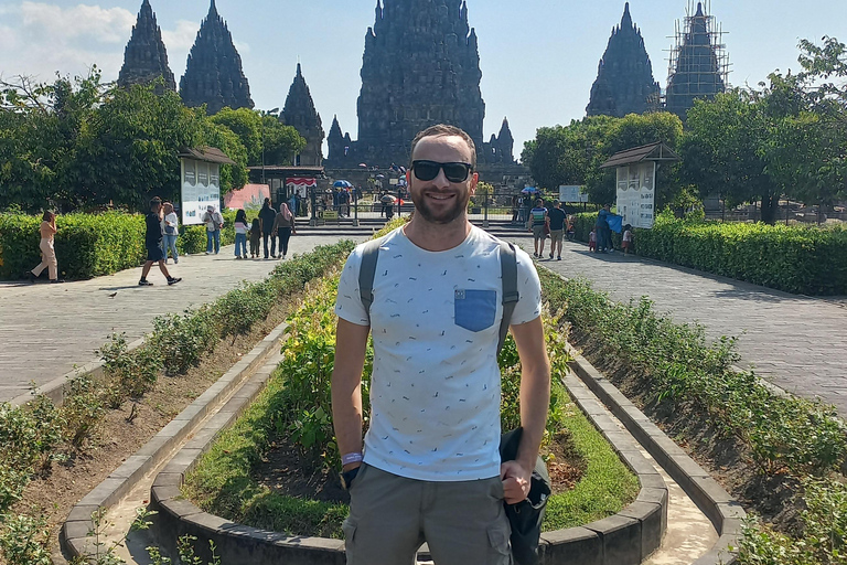 Borobudur Prambanan Tempel hele dagBorobudur - Prambanan Tempel Tour