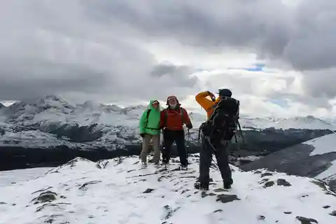 Trektocht Turquoise Lagoon & Mount Carbajal in Ushuaia
