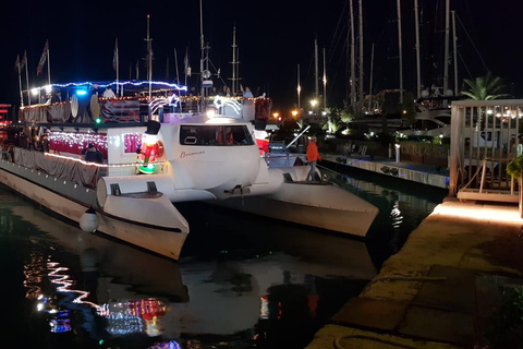 Valencia: Chistmas Boat Tour with Santa Claus & Wizard King.