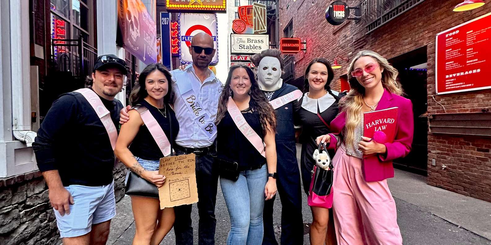 Nashvilles Haunted Spirits Murder \u0026 True Crime Pub Crawl | GetYourGuide, image size:1585x792