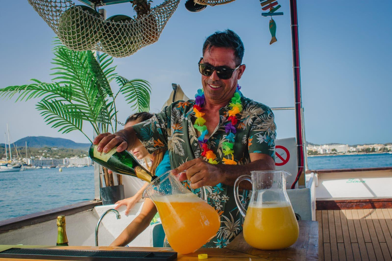 Ibiza: Private Boat Trip, Open Bar Tapas &amp; Free Water Sports