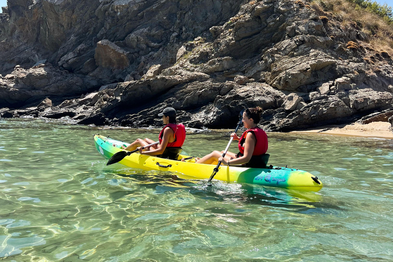 Menorca: Guided kayak tour of Mongofre and Addaia Bay