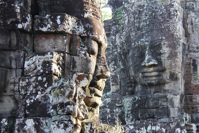 Siem Reap: Táxi privado para Angkor Wat e pequeno circuito