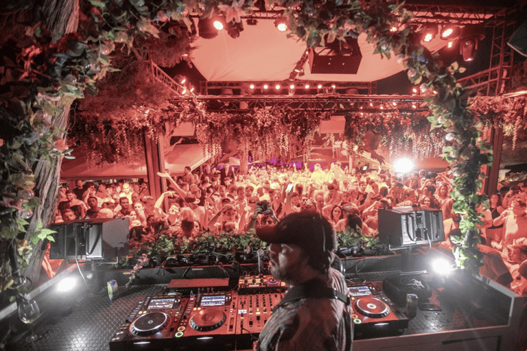 Ibiza: Sunset Boat Party, Open Bar, and VIP Club Entry