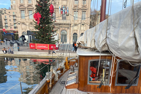 Marseille: Winter brunch on a sailboat Winter brunch on a sailboat