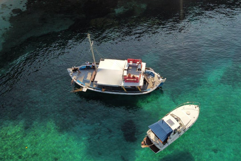 Depuis Lefkimmi : Excursion en bateau vers Sivota et la lagune bleueCroisière privée Sivota - Lagon bleu (de Lefkimmi - Kavos)